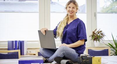 Homeoffice-Optionen für Verwaltungskräfte und Pflegepersonal 